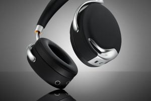 Parrot Zik by Starck