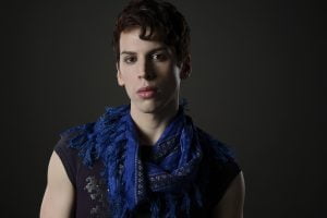 Jordan Gavaris as Felix in Orphan Black