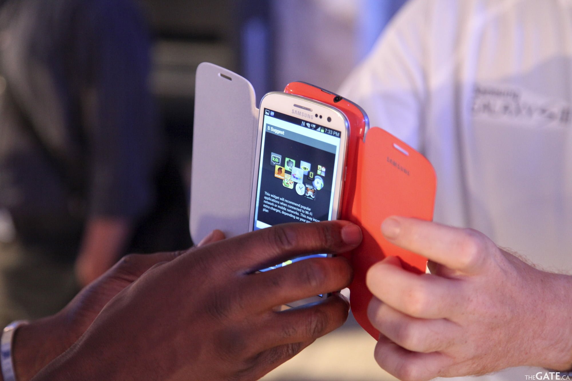 Connecting phones by NFC Connecting phones by NFC