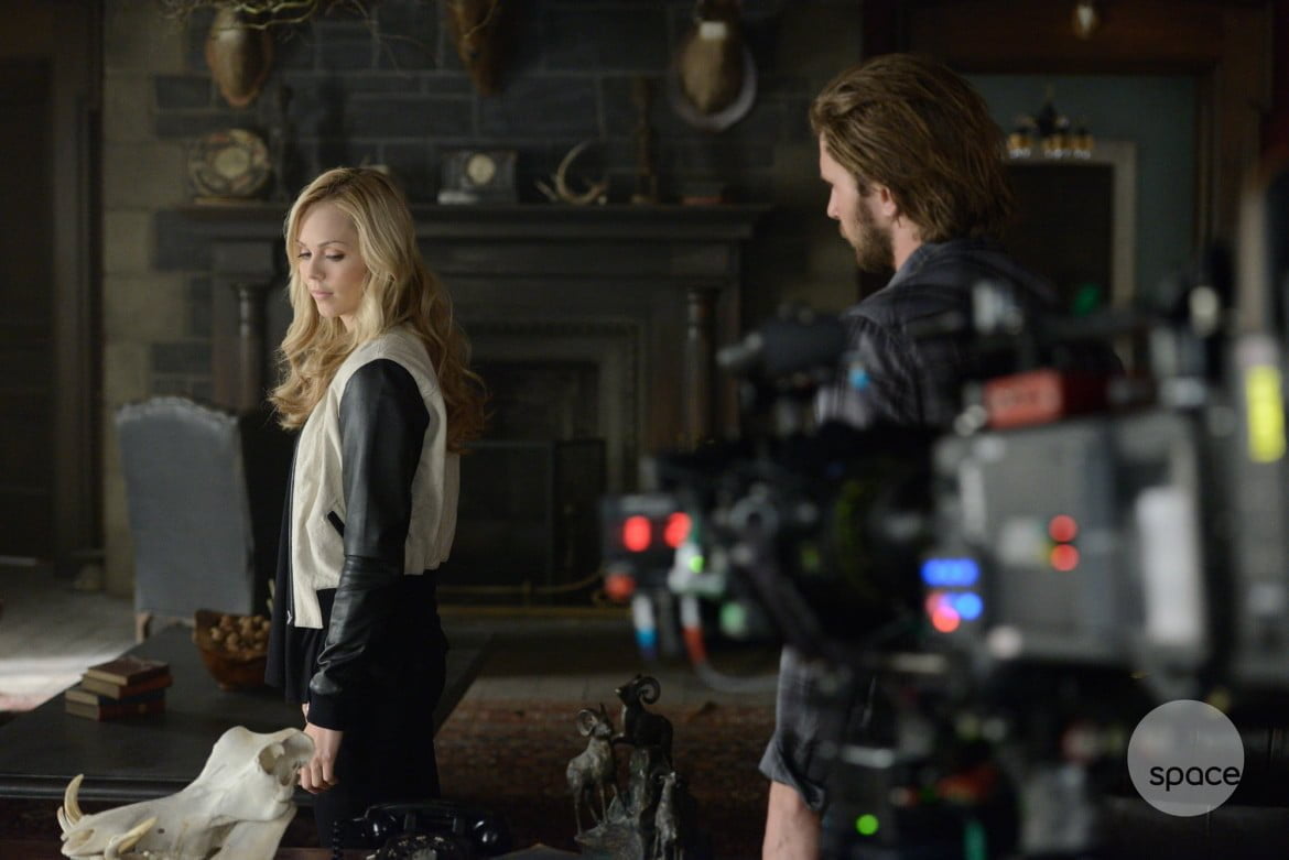 Laura Vandervoort and Greyston Holt