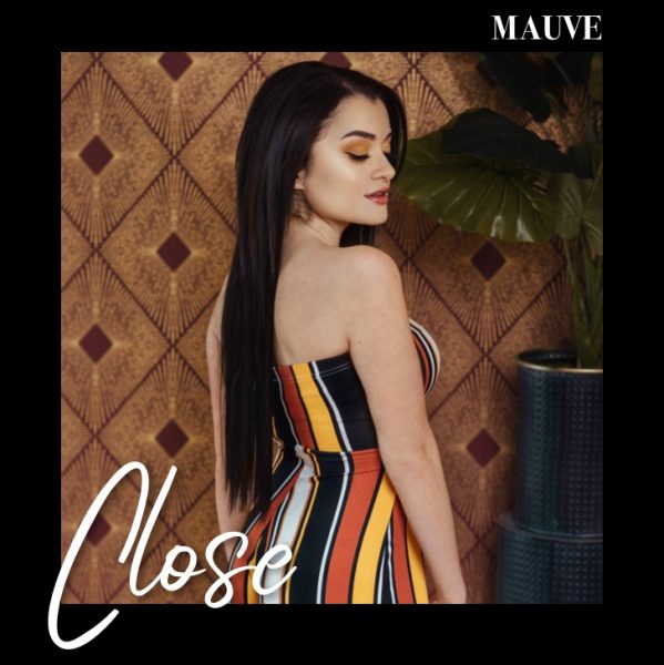 Mauve's Close