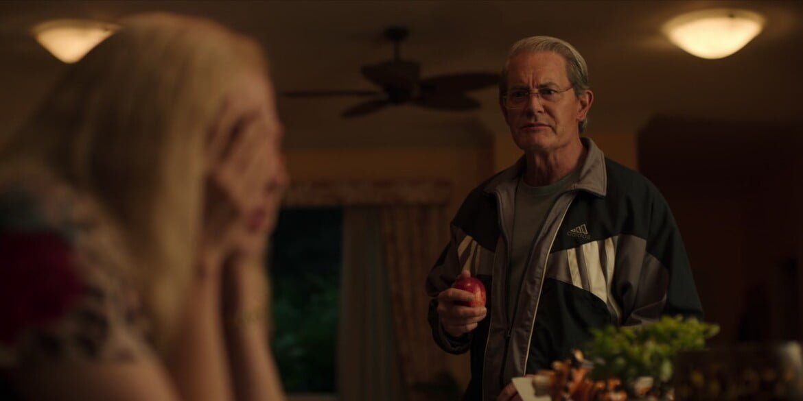 Kate McKinnon and Kyle MacLachlan in Joe vs. Carole