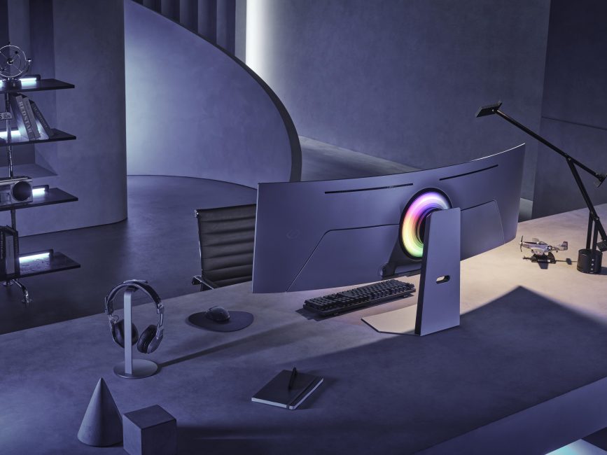 Samsung Odyssey OLED G9 - back