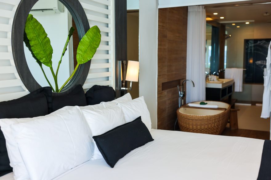 S Hotel Jamaica Junior Suite King Ocean View room