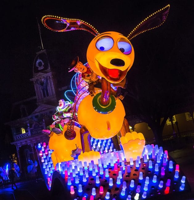  Paint the Night parade at Disneyland