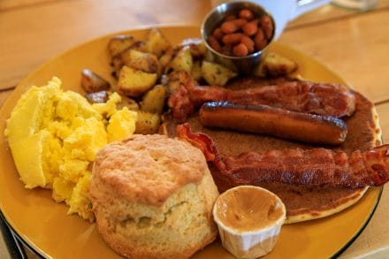 A hearty breakfast at Cedar Log Cookhouse